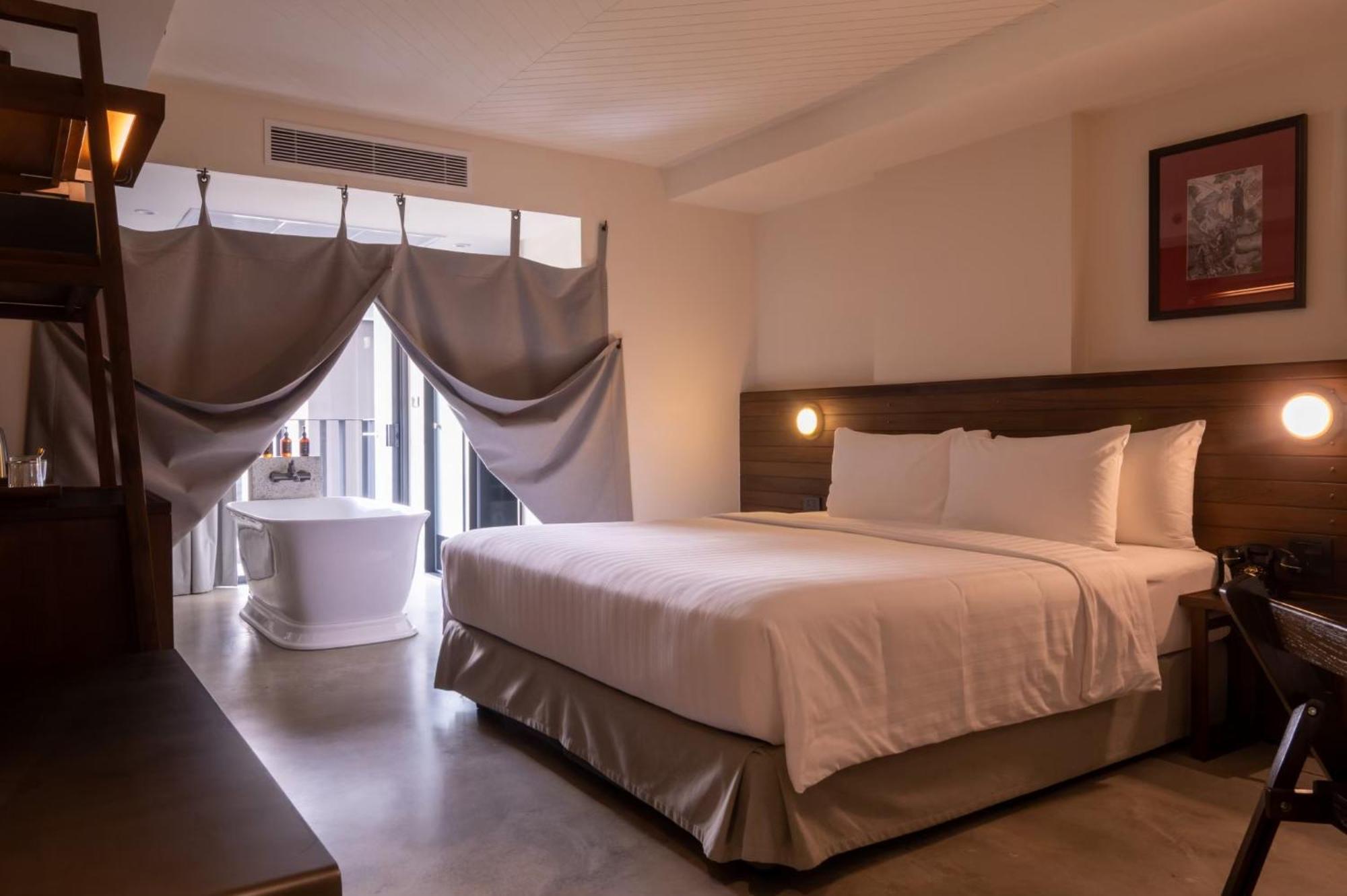 Payaa Hotel Pattaya Exterior photo